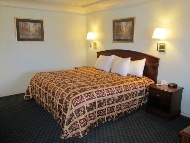 Whitten Inn Van Horn Δωμάτιο φωτογραφία